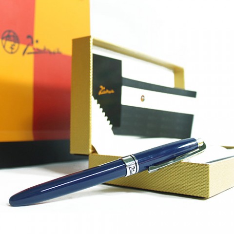 but-may-picasso-912f_blue_04_