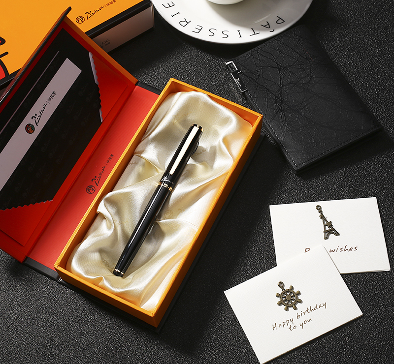 Bút ký tặng doanh nhân